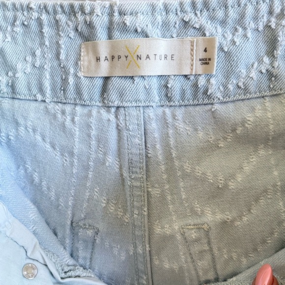 HAPPY NATURE Kate Hudson Light Denim Chevron High  Waist Shorts 4 - Picture 8 of 11